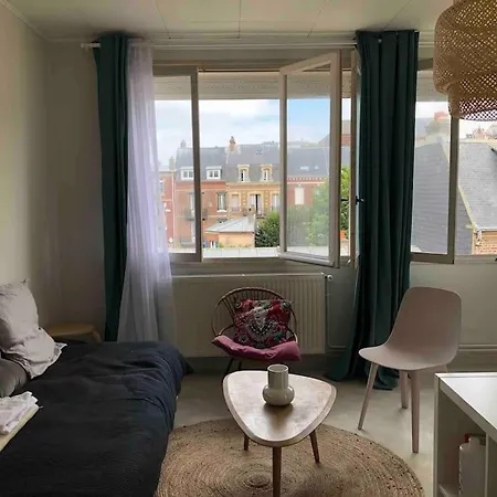 Lägenhet Grand Avec Petite Vue