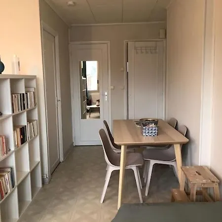 Grand Avec Petite Vue