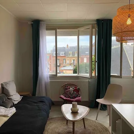 Grand Avec Petite Vue Apartamento